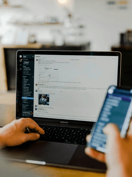 LeadPerk appointment setting specialist scheduling B2B sales meetings for a client.