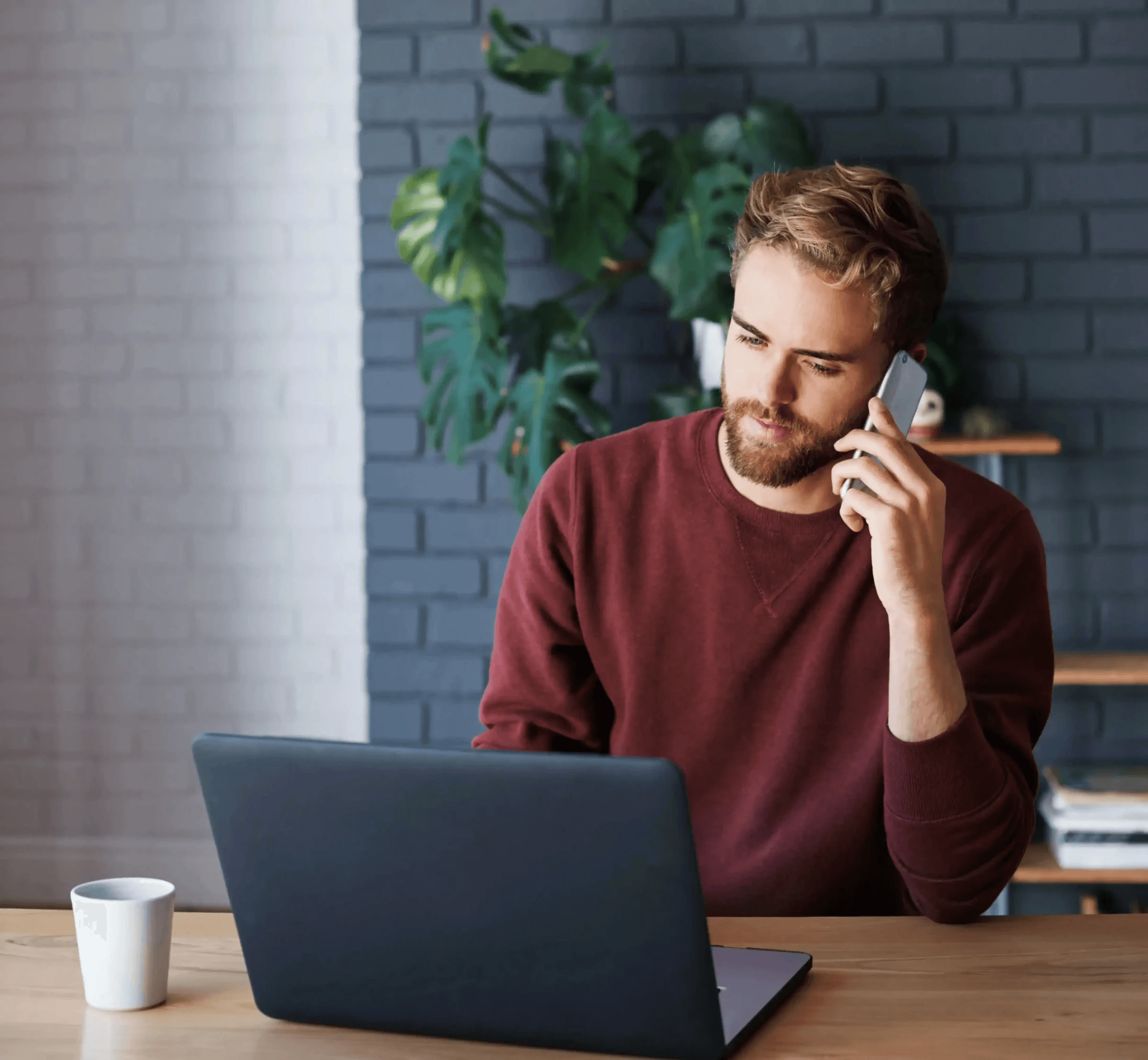 LeadPerk specialist confirming a qualified B2B sales meeting for a client.